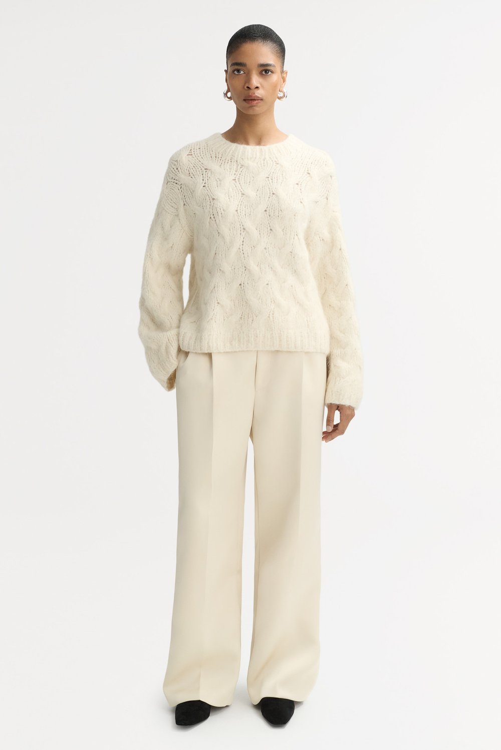 Chunky Cable Knit
