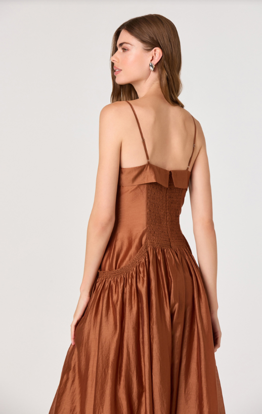 Ovina Dress