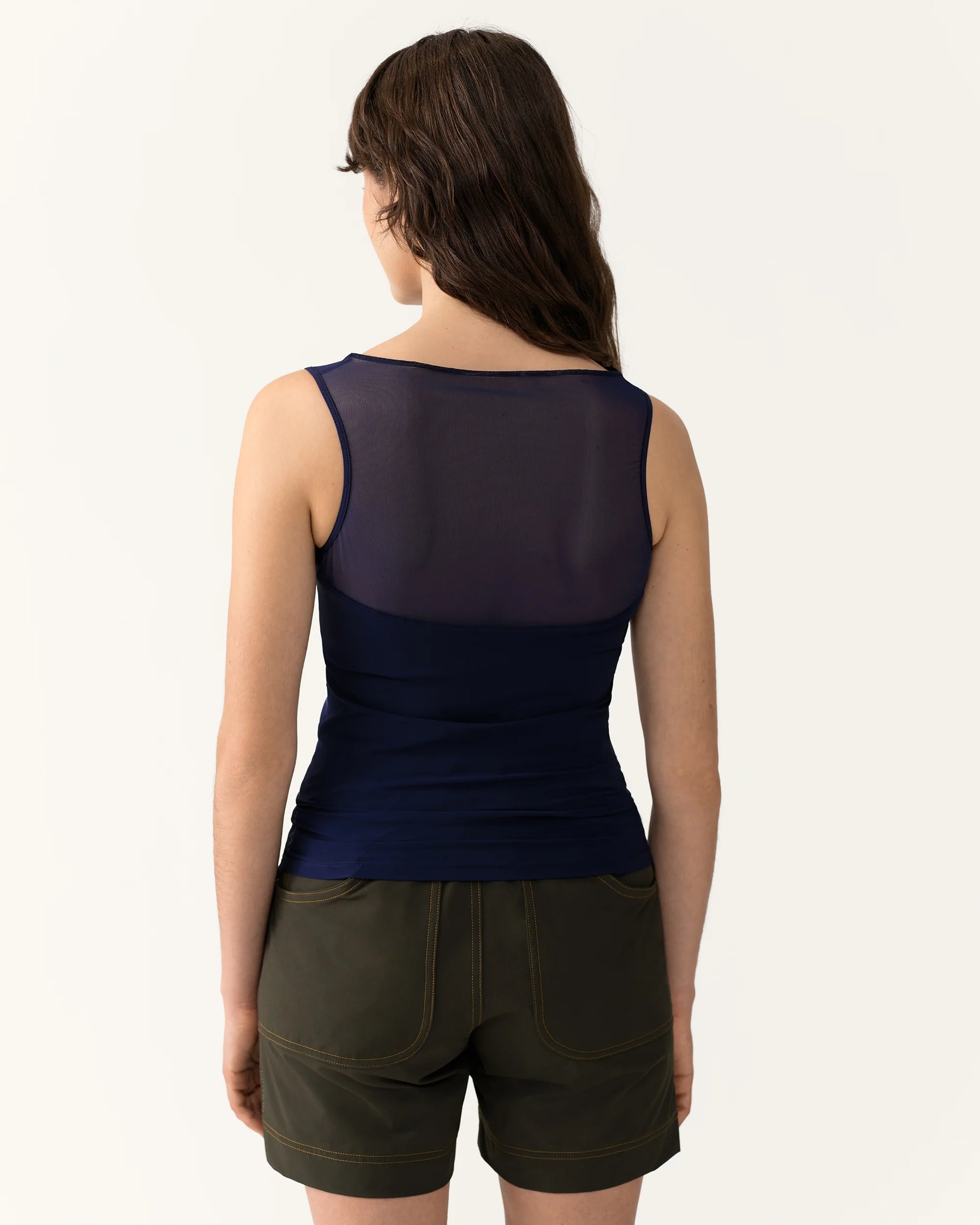 Close-up of Trail Tank in Woad back mesh panel for breathability